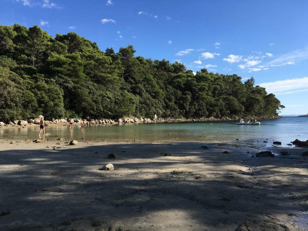 Jaska Anica Apartments Supetarska Draga Esterno foto