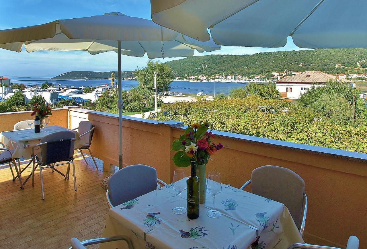 Jaska Anica Apartments Supetarska Draga Esterno foto